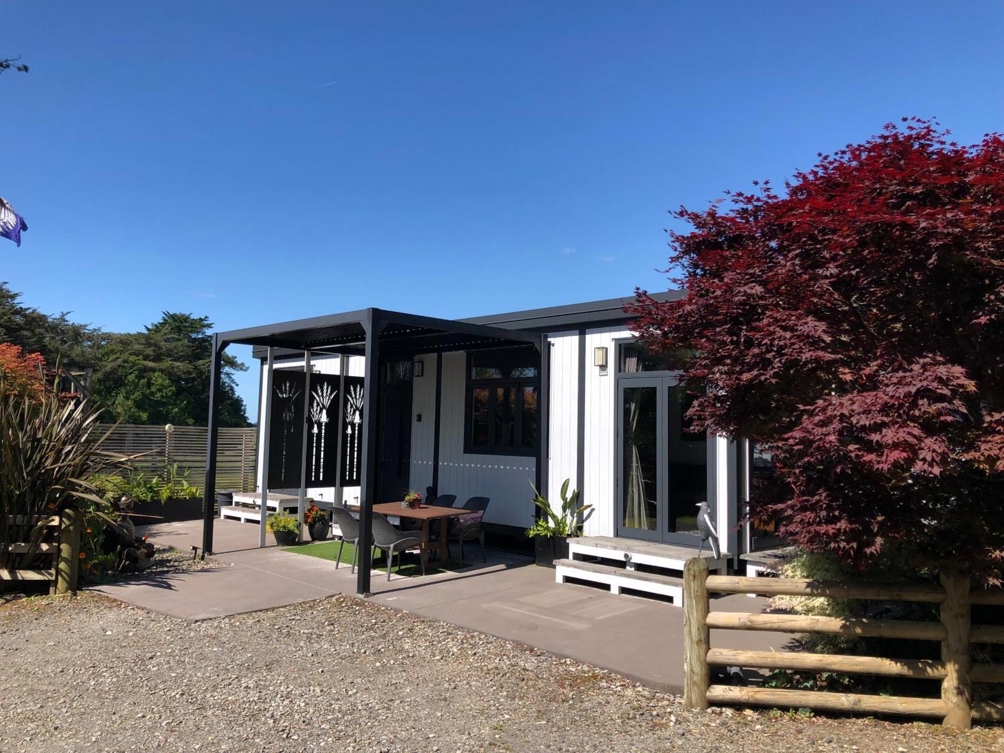 Tiny Home Luxury Farm Escape New Plymouth Egmont Village Bagian luar foto